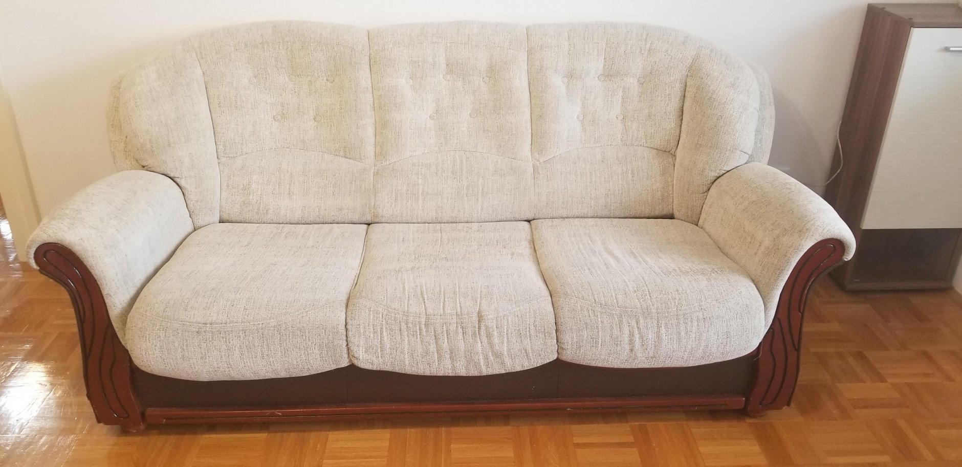 Dalas Trosed Na Rasklapanje I Fotelja Polovni Namestaj